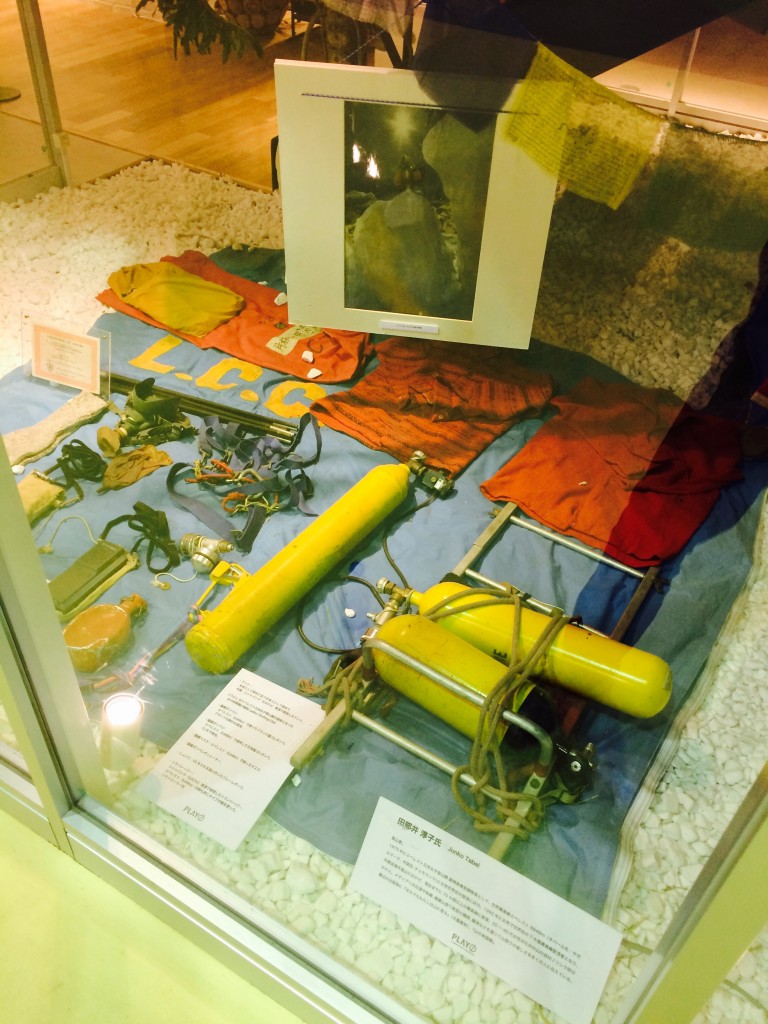 女性で初めてエベレスト登頂を果たした田部井氏の装備が展示されていた。昔の装備は重そうです。
